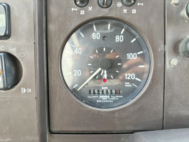 Mercedes-Benz 811, снимка 5 - Камиони - 52005950