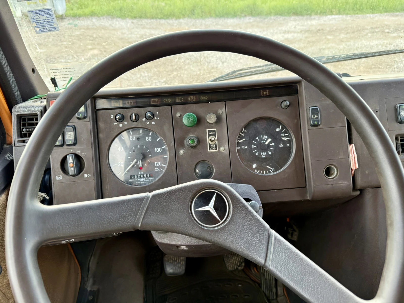 Mercedes-Benz 811  - изображение 3
