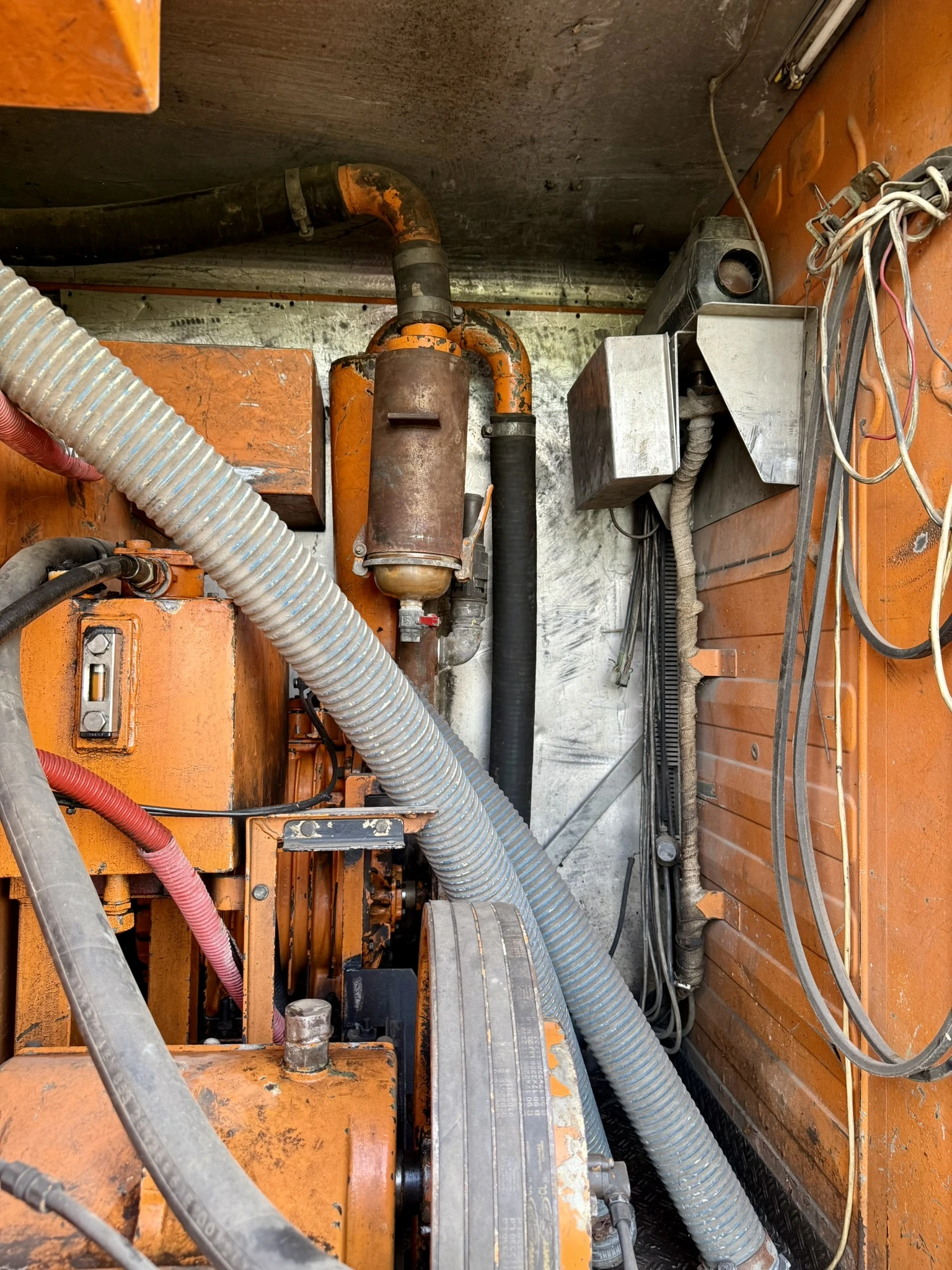 Mercedes-Benz 811  | Mobile.bg   11