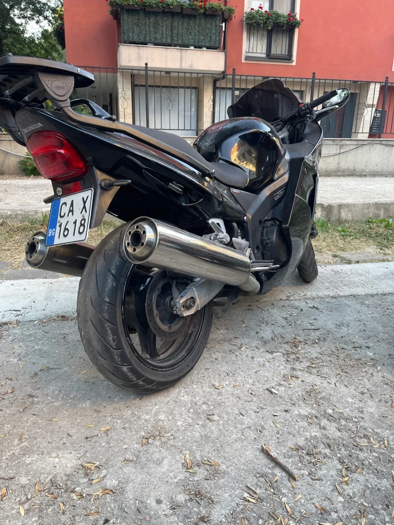 Honda Cbr 1100xx, снимка 5 - Мотоциклети и мототехника - 52230643