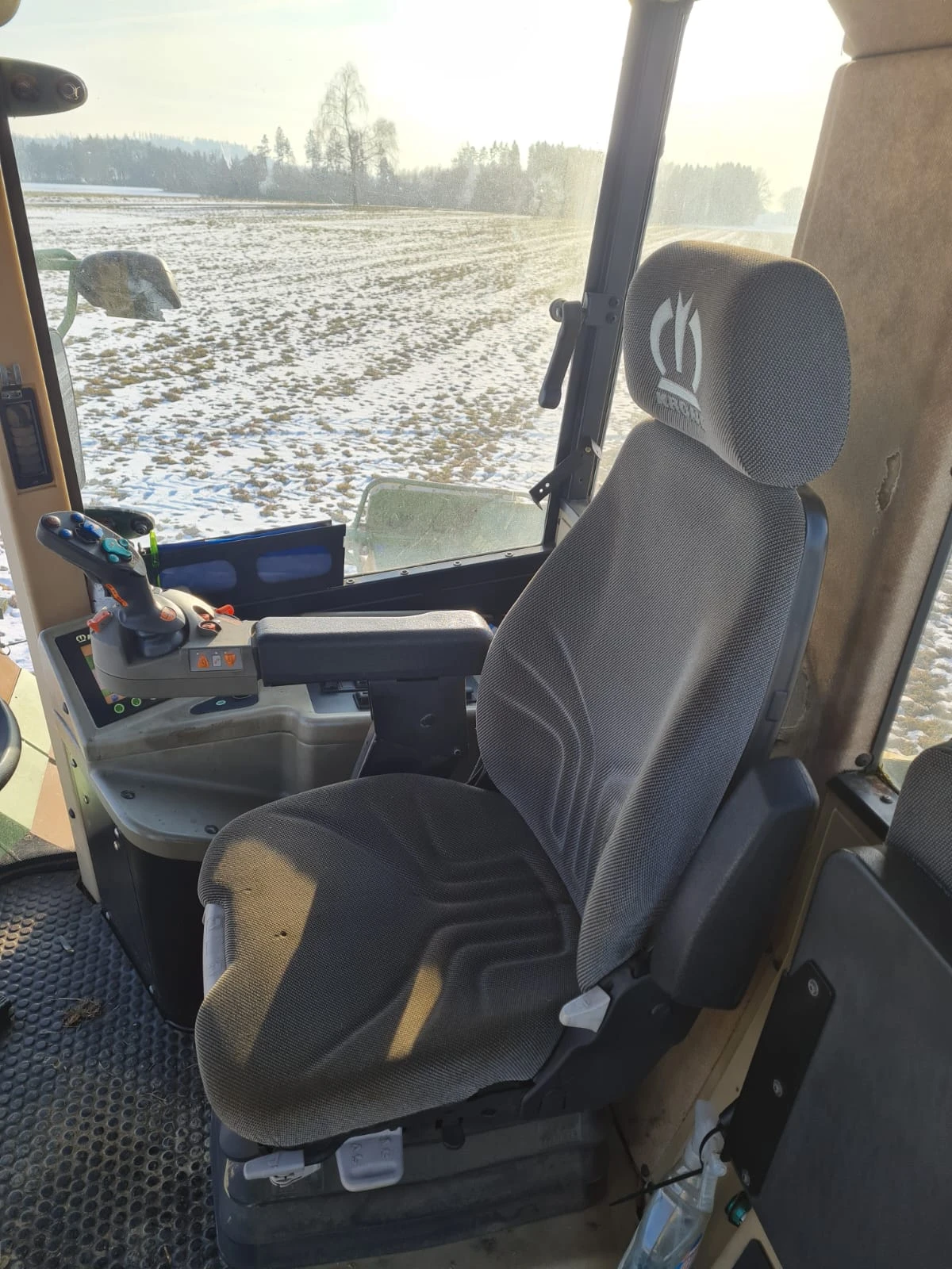 Сенокосачка Krone Big M 400 лизинг с първоначална вноска 20 %, снимка 14 - Селскостопанска техника - 53713424