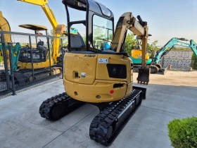 Багер Cat 030SR / ОРИГИНАЛНА БОЯ / ПЕРФЕКТЕН !, снимка 3