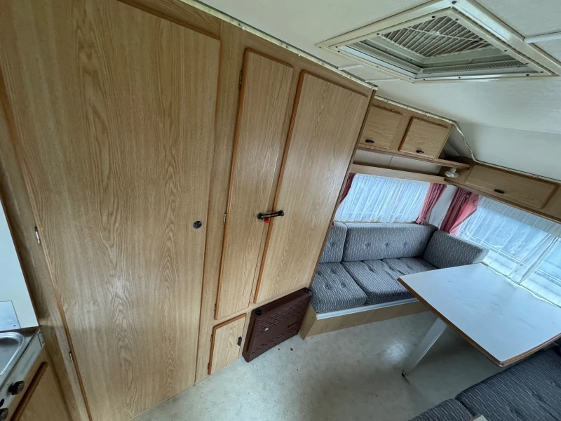 Каравана Chateau, снимка 10 - Каравани и кемпери - 51642631