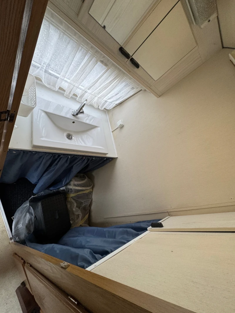 Каравана Chateau, снимка 11 - Каравани и кемпери - 51642631