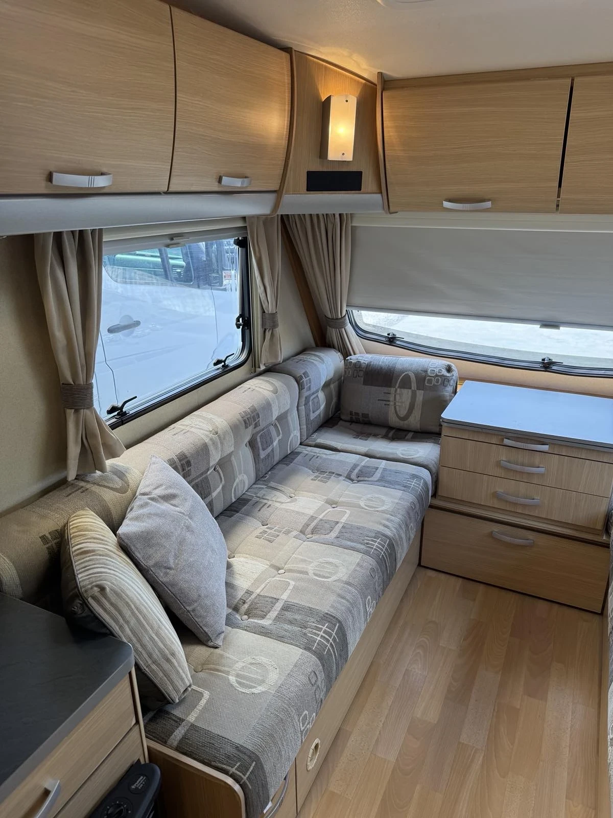 Каравана Hobby SWIFT ALPINE 2 - изображение 6