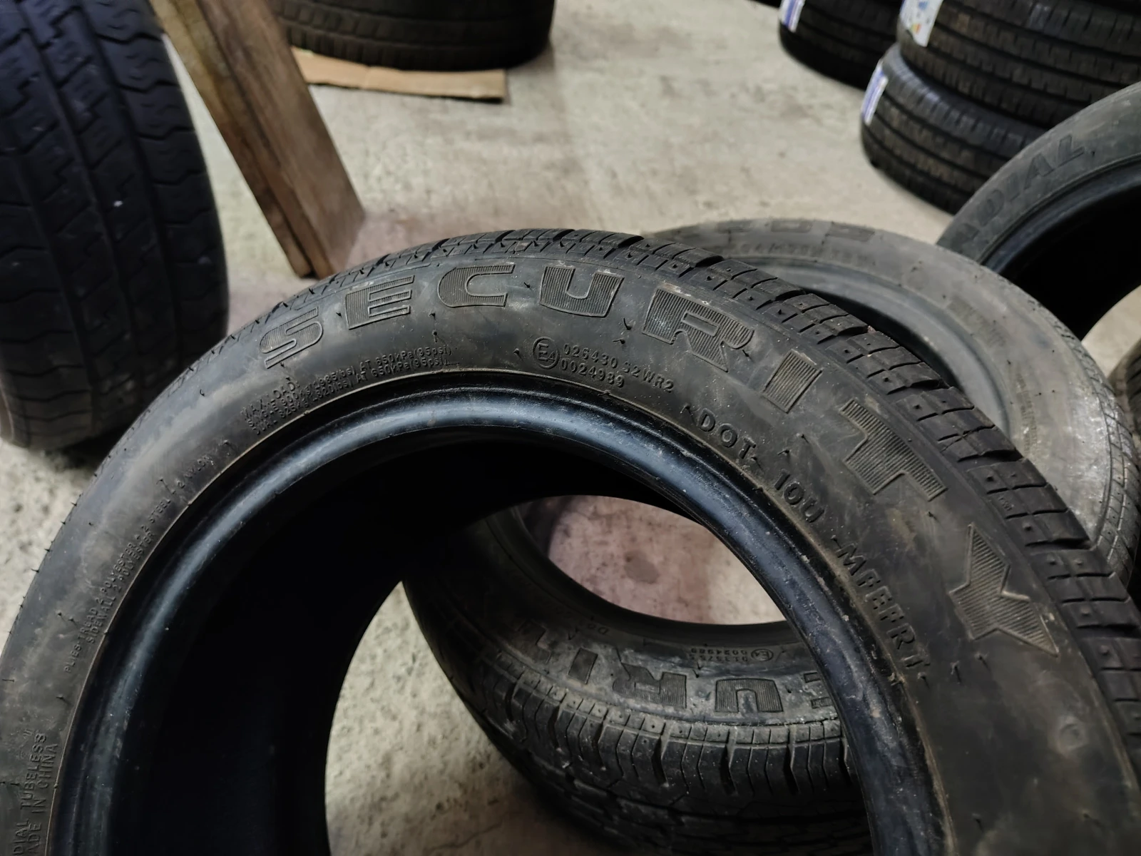 Гуми Летни 195/50R13, снимка 3 - Гуми и джанти - 55840184