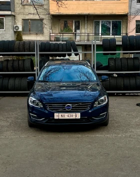     Volvo V60 D6