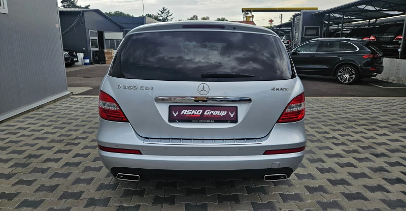 Mercedes-Benz R 350 L/AMG/7MESTA/GERMANY/4MATIC/ПОДГРЕВ/AUTO HOLD/LIZI, снимка 7 - Автомобили и джипове - 47531128