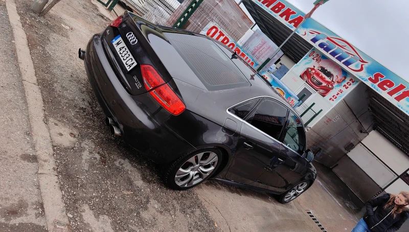 Audi A4, снимка 3 - Автомобили и джипове - 47877378