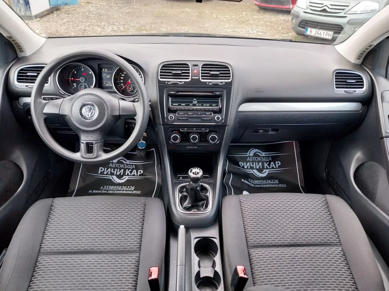 VW Golf 1.6 TDI, снимка 11 - Автомобили и джипове - 48701562