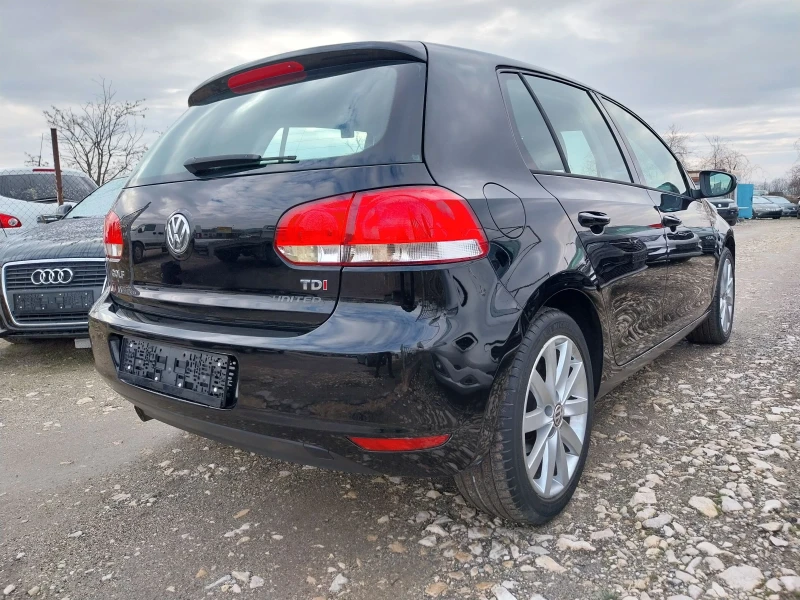 VW Golf 1.6 TDI, снимка 6 - Автомобили и джипове - 48701562