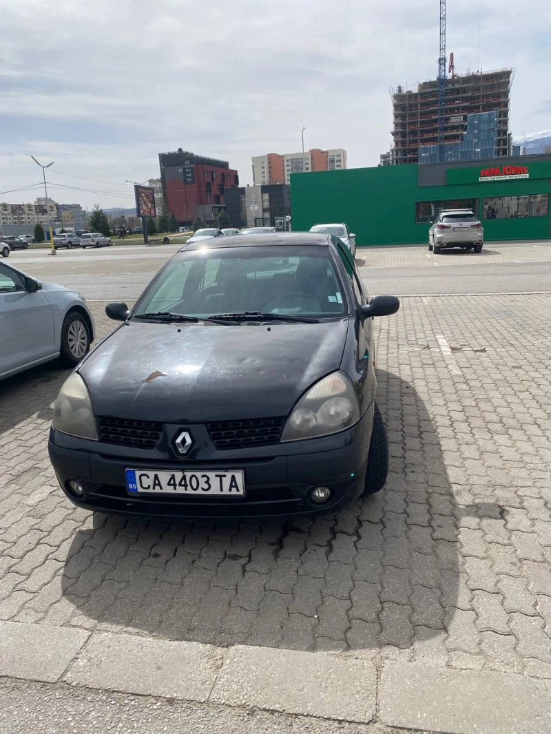 Renault Clio, снимка 1 - Автомобили и джипове - 49504384