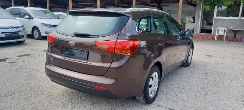 Kia Ceed 1.6GDI/Автомат/190000км/Швейцария/, снимка 7 - Автомобили и джипове - 51411166