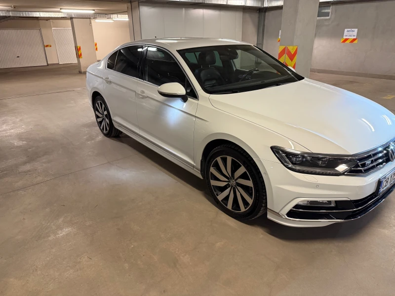 VW Passat, снимка 6 - Автомобили и джипове - 52657180