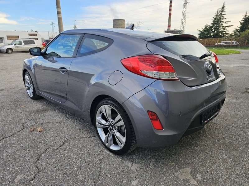 Hyundai Veloster  1.6 GDI SPORT, снимка 5 - Автомобили и джипове - 52552391