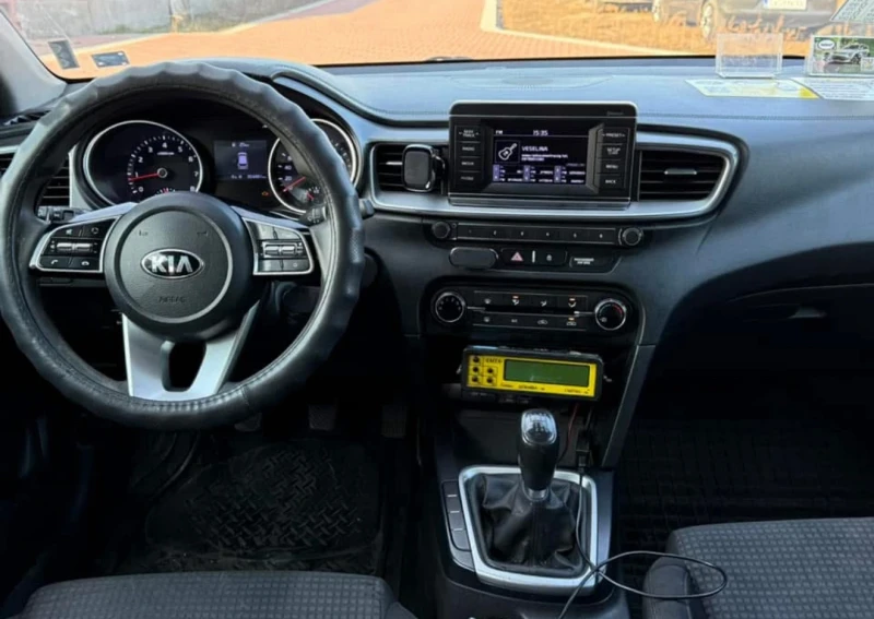 Kia Ceed ПРЕДИ ТУРБОТО-на метан, снимка 2 - Автомобили и джипове - 52788039