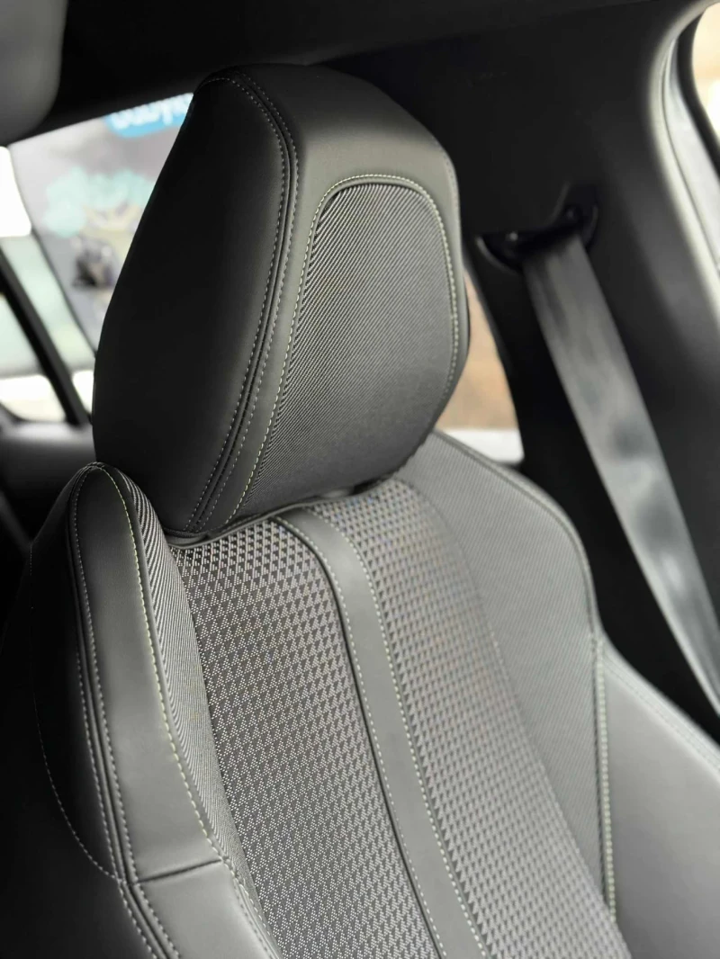 Peugeot 208 GT ! Автоматик ! Гаранция !, снимка 16 - Автомобили и джипове - 53370531