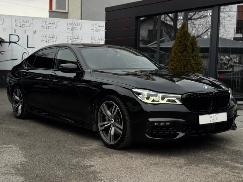 BMW 750 LONG M-Sport SkyLounge Distronic Exclusive BowersW, снимка 3 - Автомобили и джипове - 53383625