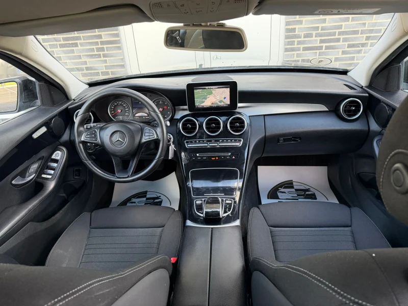 Mercedes-Benz C 220 CDI 9Gtronik 2018, снимка 7 - Автомобили и джипове - 53507928