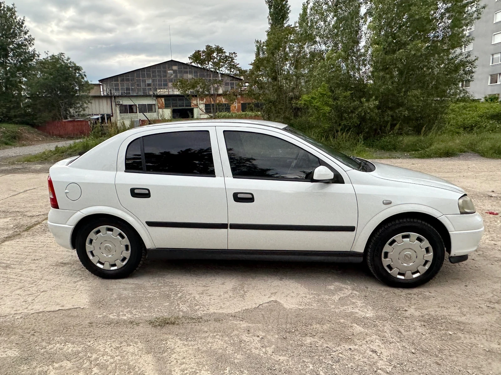 Opel Astra 2009/1.4-90к.с/ГАЗ/ - изображение 6
