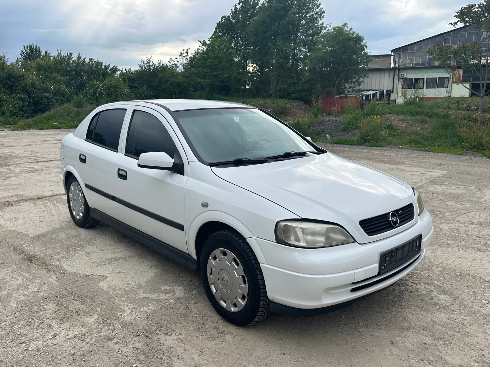 Opel Astra 2009/1.4-90к.с/ГАЗ/ - изображение 7