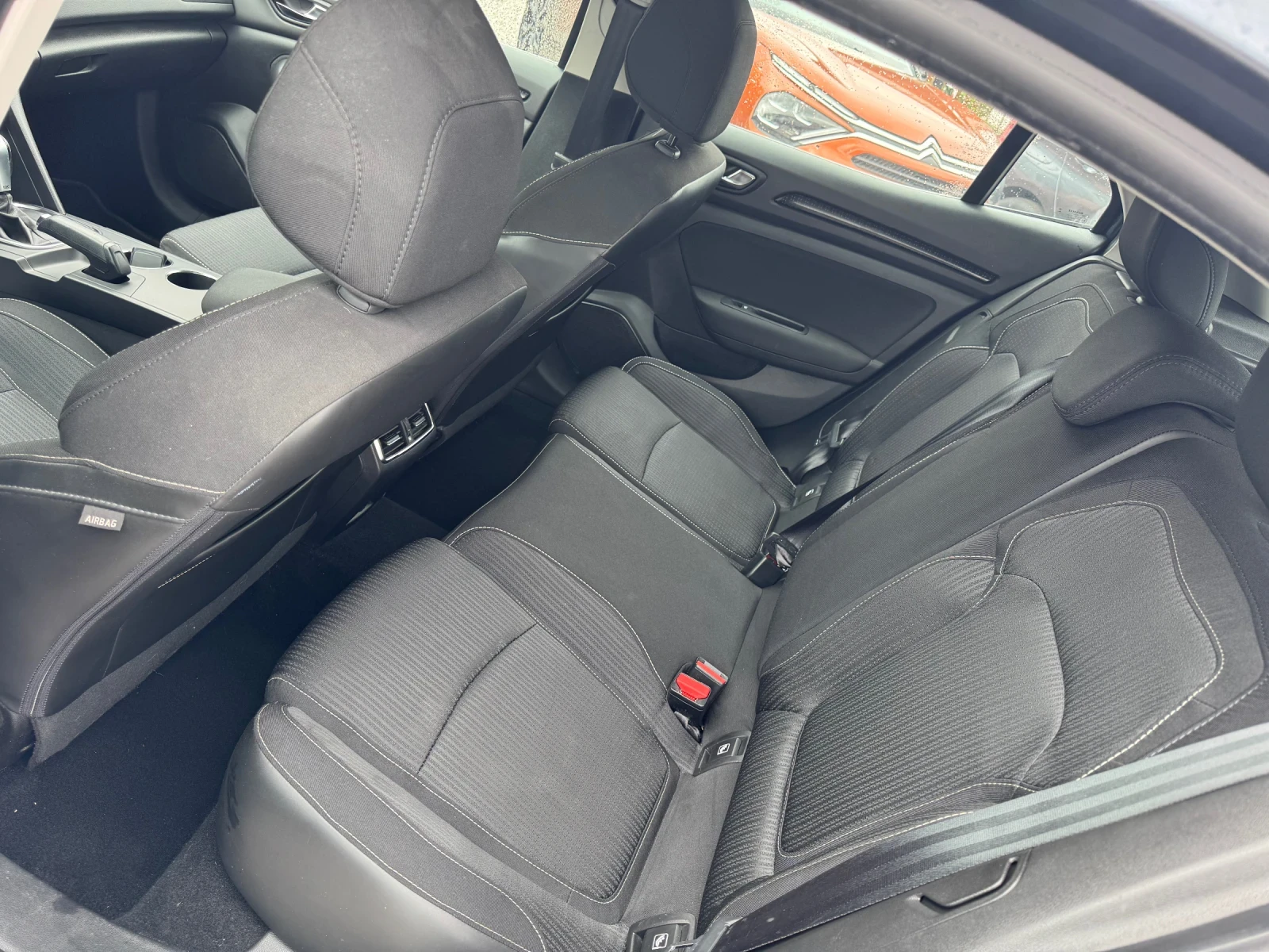 Renault Megane АВТОМАТИК / 1.5d - изображение 8