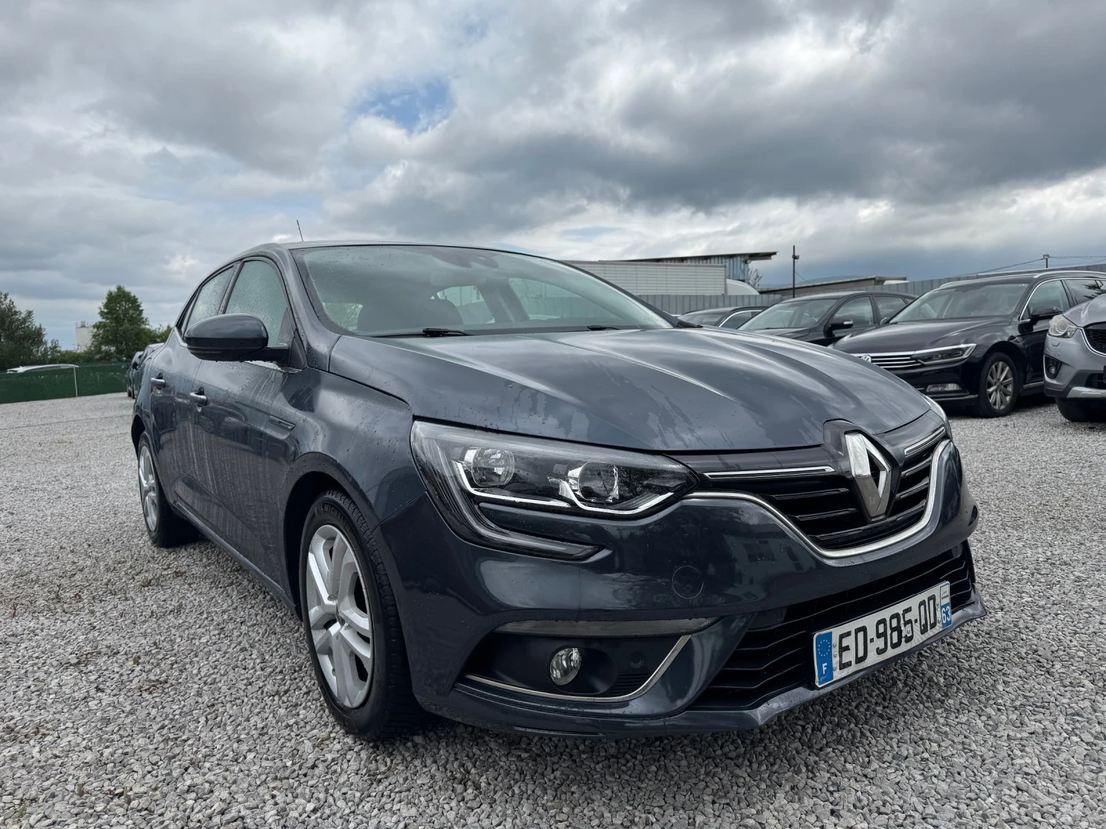 Renault Megane АВТОМАТИК / 1.5d - изображение 2