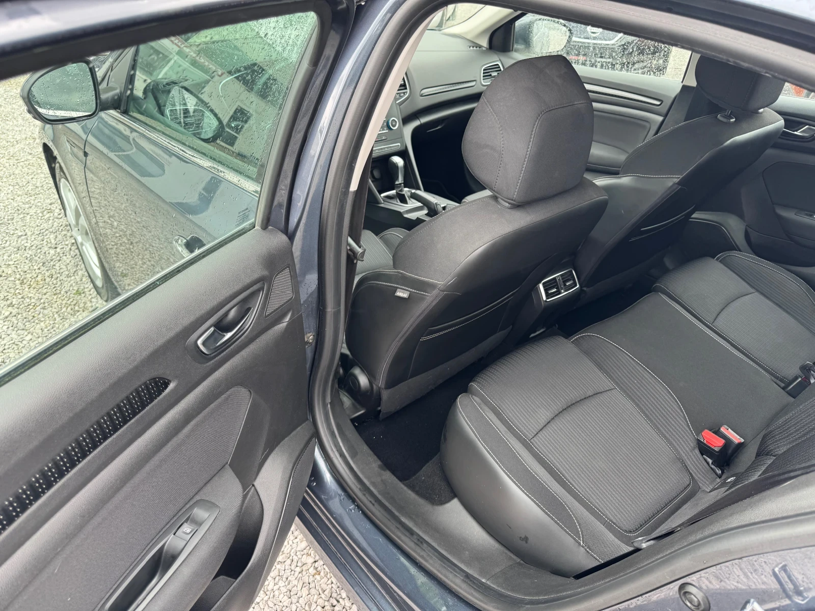 Renault Megane АВТОМАТИК / 1.5d - изображение 7
