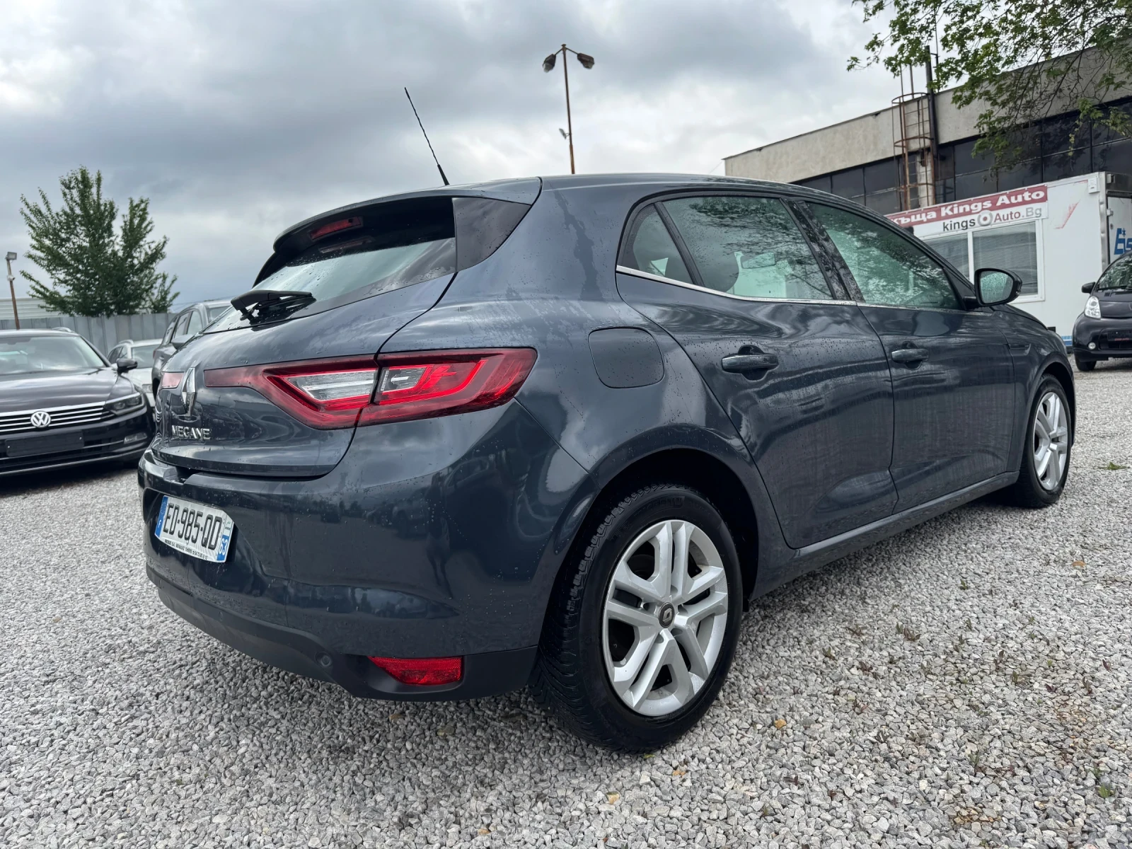 Renault Megane АВТОМАТИК / 1.5d - изображение 3