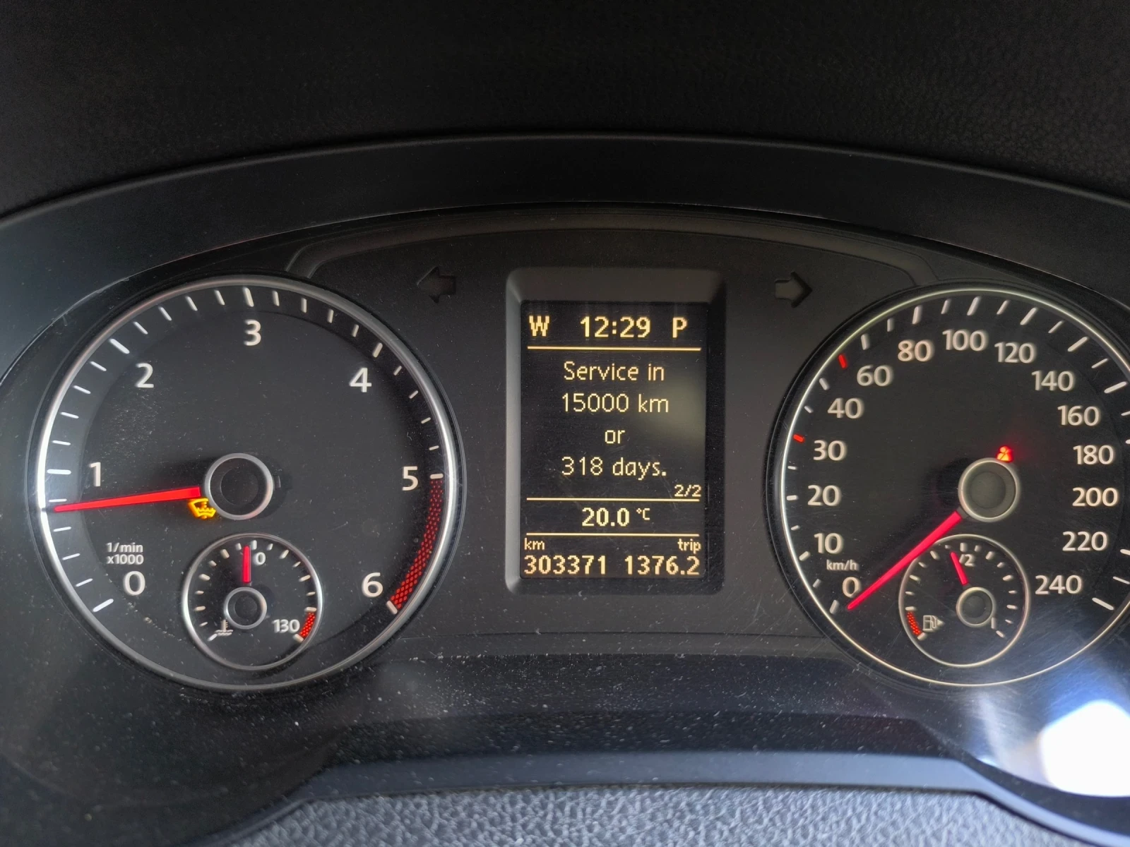 VW Sharan 2.0 TDI - изображение 7