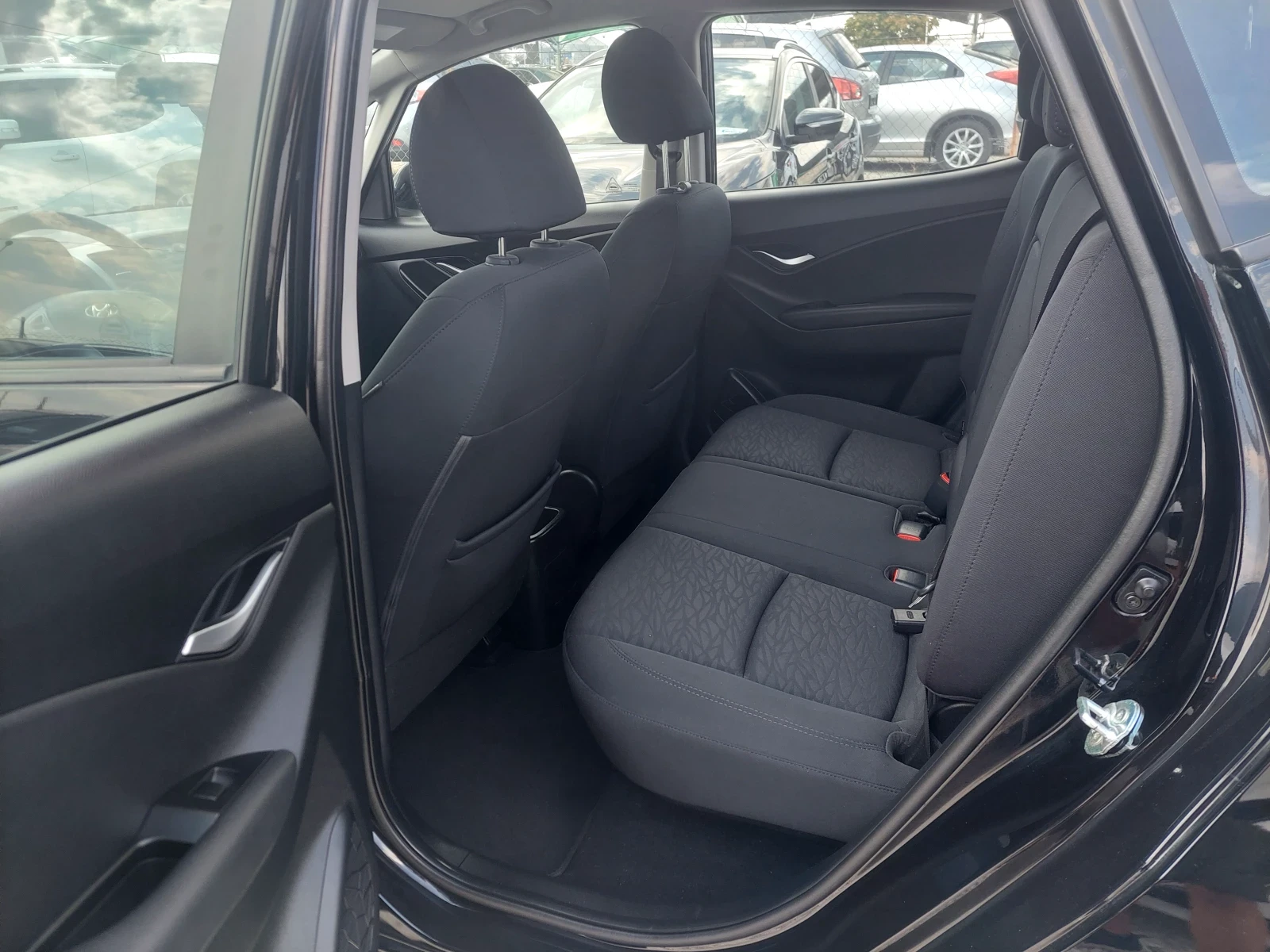 Hyundai Ix20 1.4i ЛИЗИНГ - изображение 9