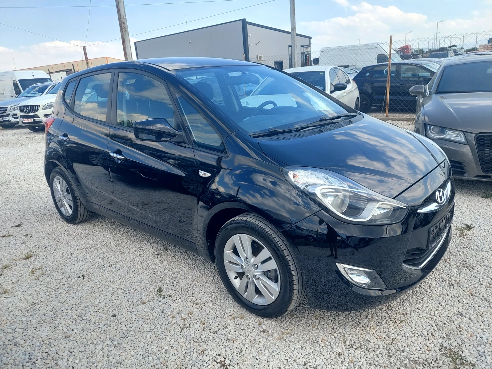 Hyundai Ix20 1.4i ЛИЗИНГ - изображение 2
