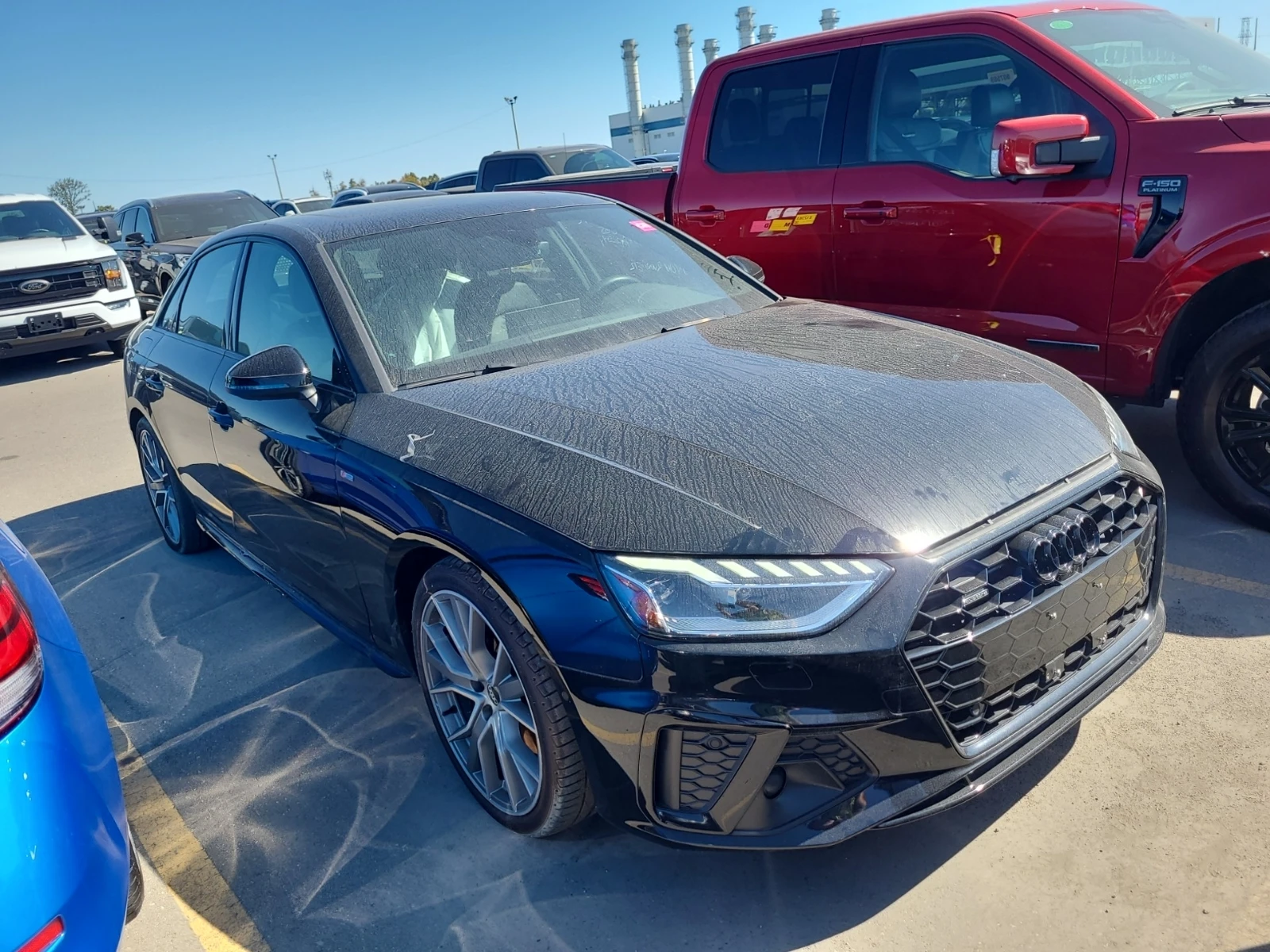 Audi A4 TECHNIK * CARFAX * АвтоКредит * Цена до България*  - изображение 2