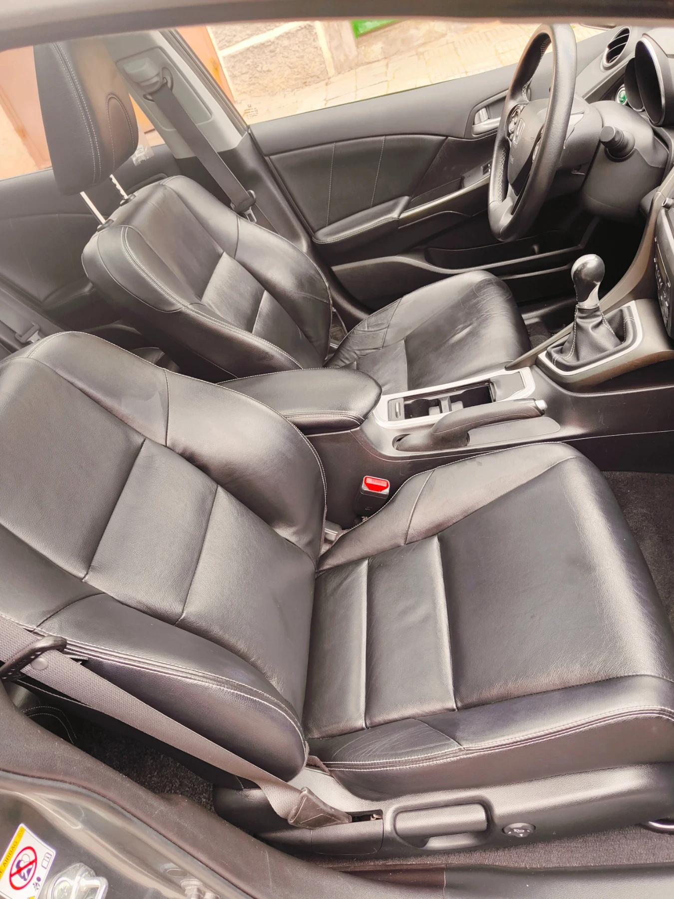 Honda Civic 1.6 i dtec  - изображение 4