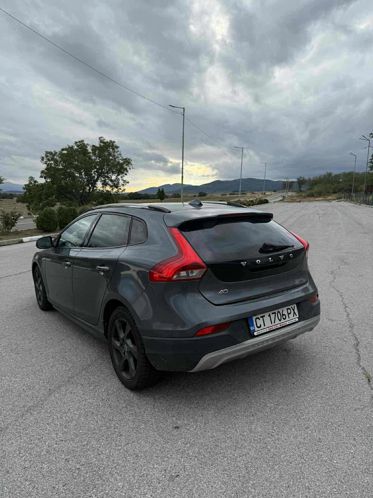 Volvo V40 | Mobile.bg   11