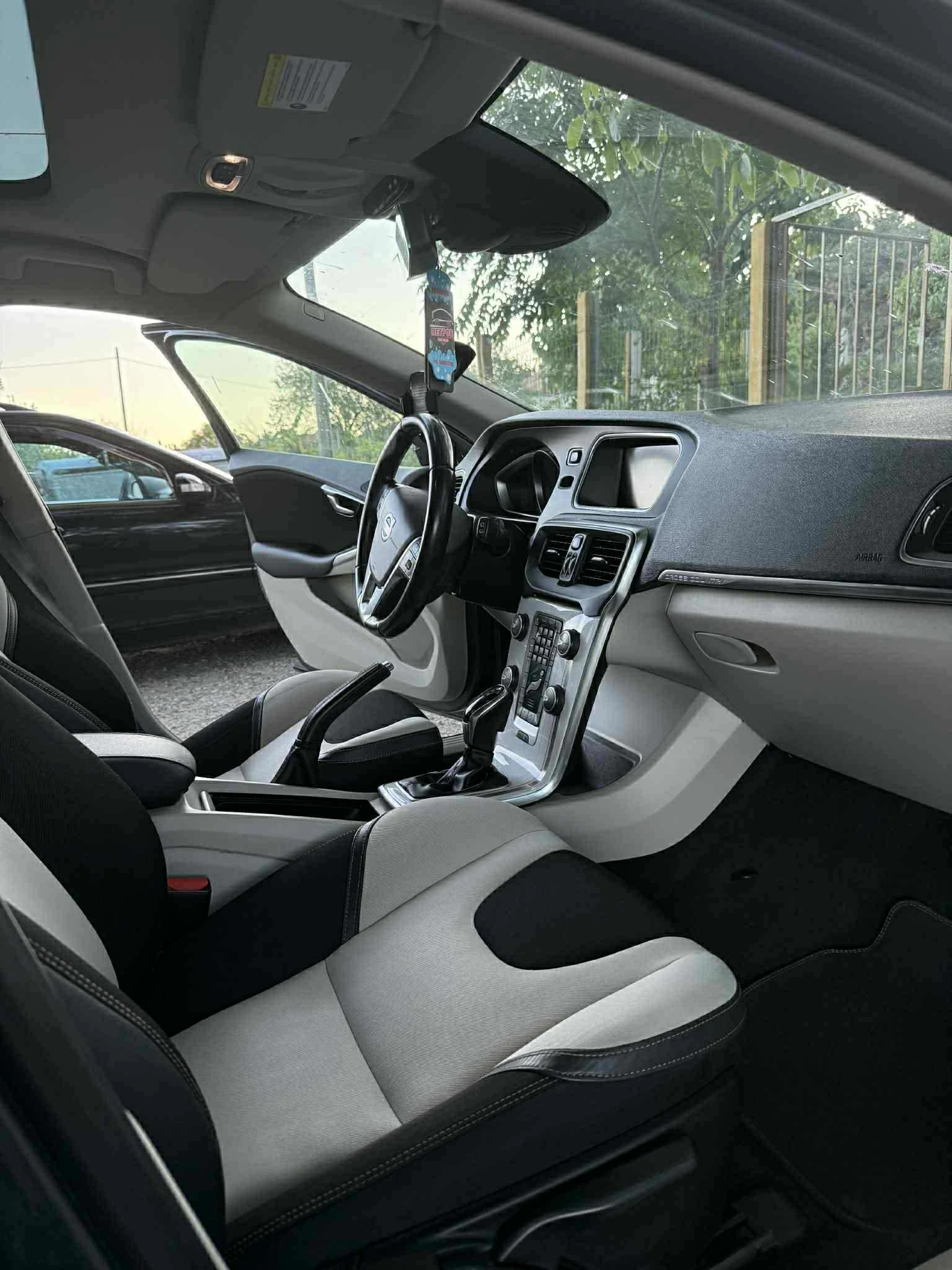 Volvo V40 | Mobile.bg   3