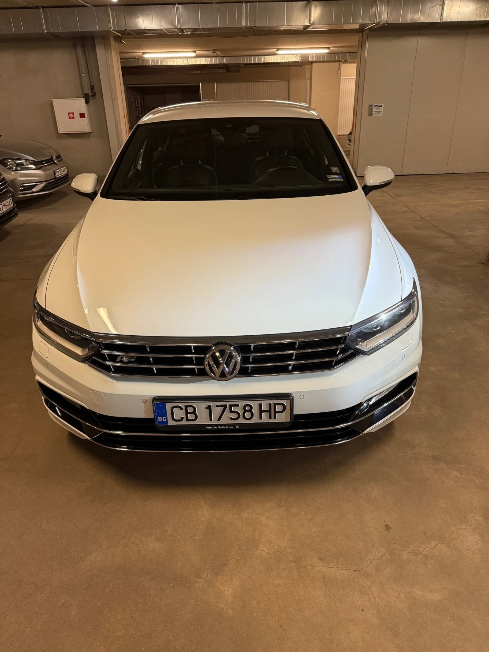 VW Passat  - изображение 5