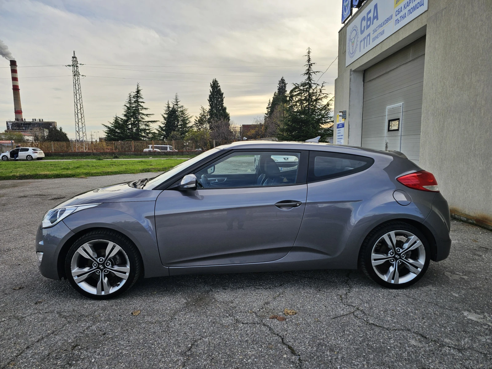 Hyundai Veloster  1.6 GDI SPORT - изображение 4