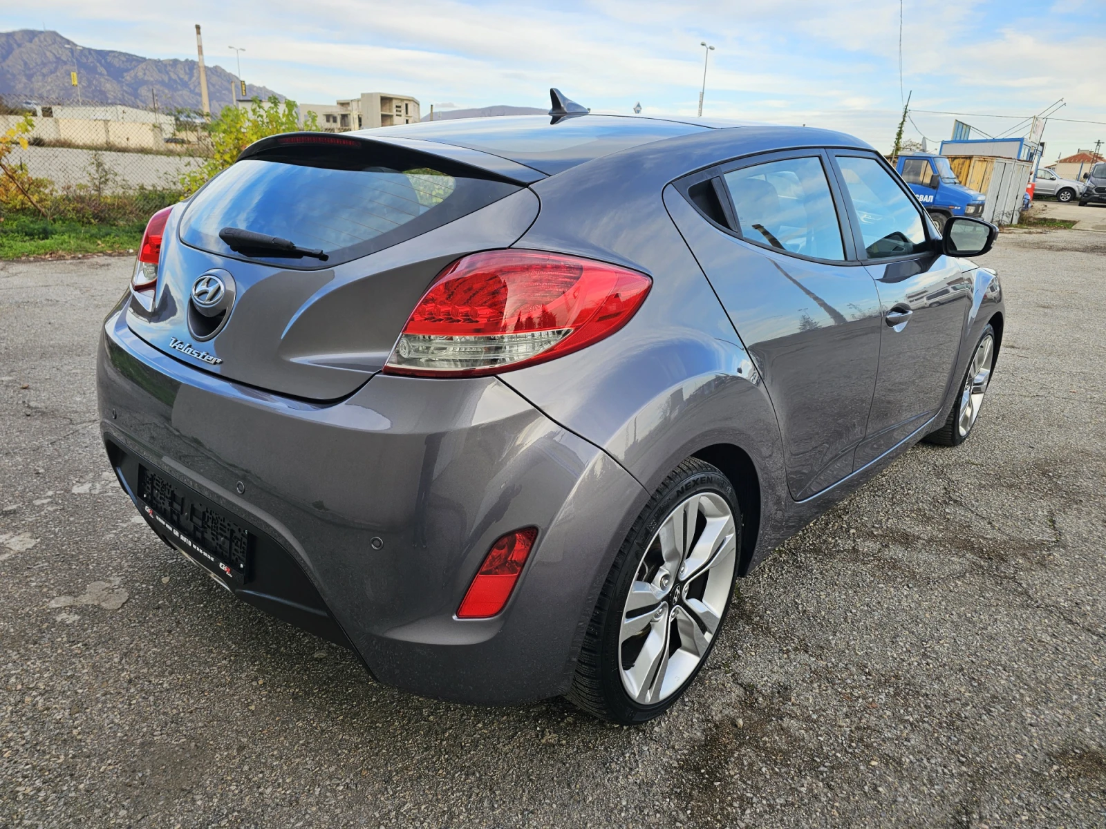 Hyundai Veloster  1.6 GDI SPORT - изображение 7