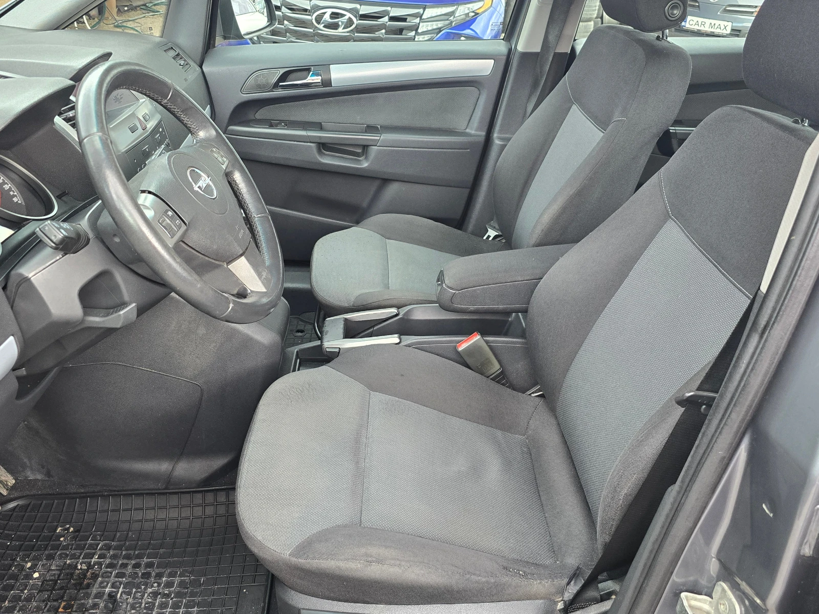 Opel Zafira 1.6i/6+ 1места/Лизинг - изображение 7