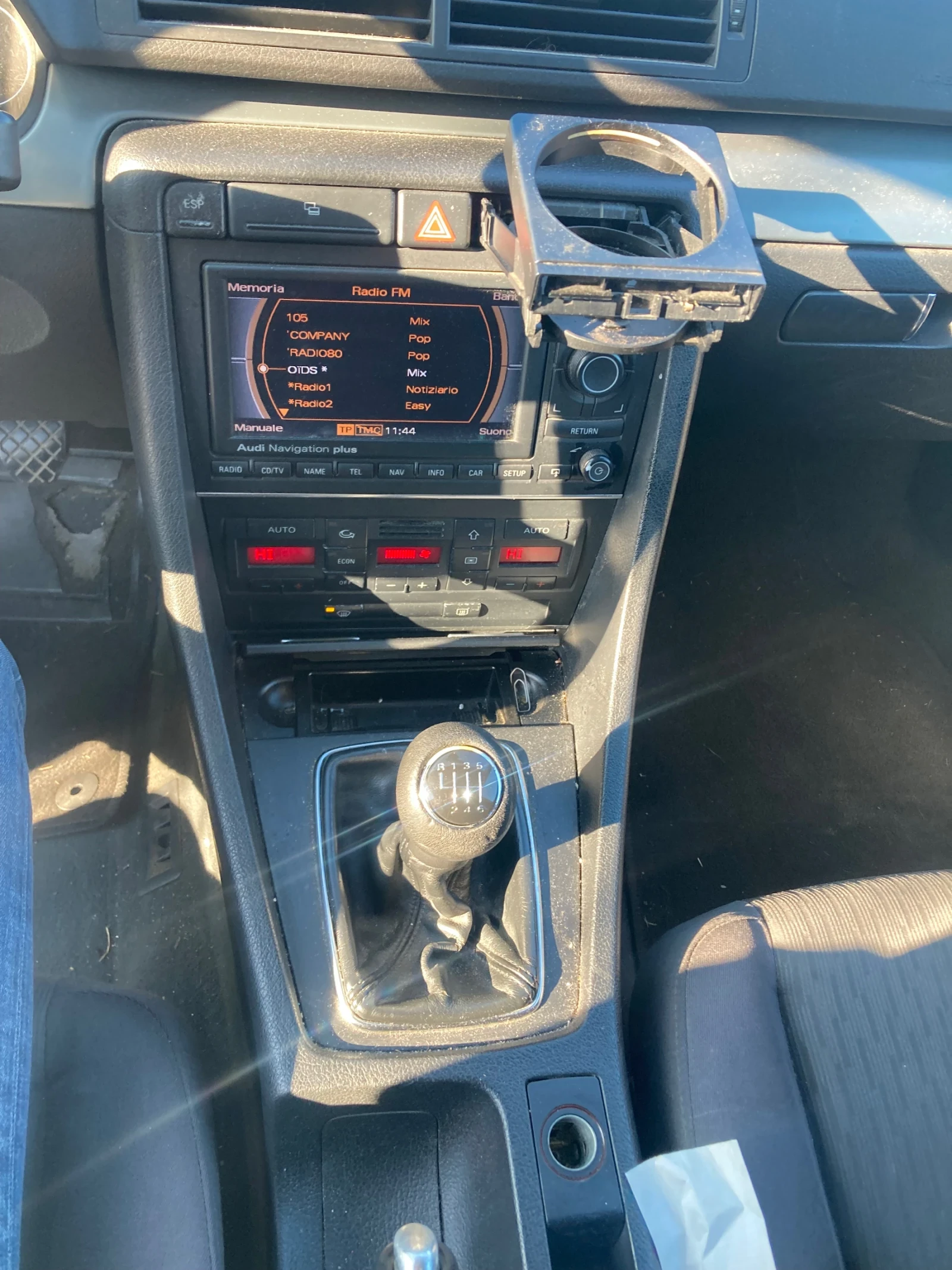 Audi A4 2.0 TDI 140 ks - изображение 7