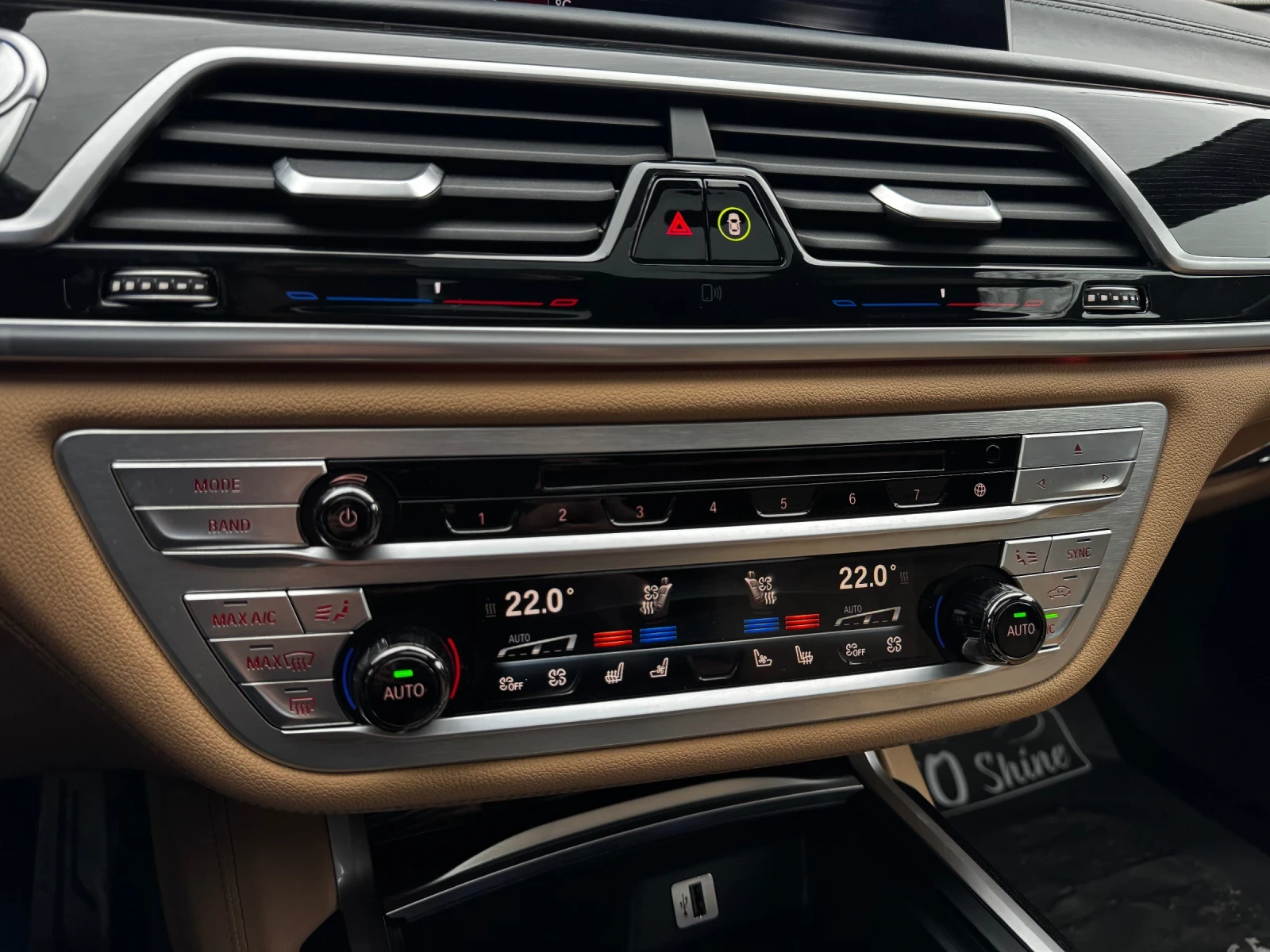 BMW 750 LONG M-Sport SkyLounge Distronic Exclusive BowersW | Mobile.bg � ����������� 11