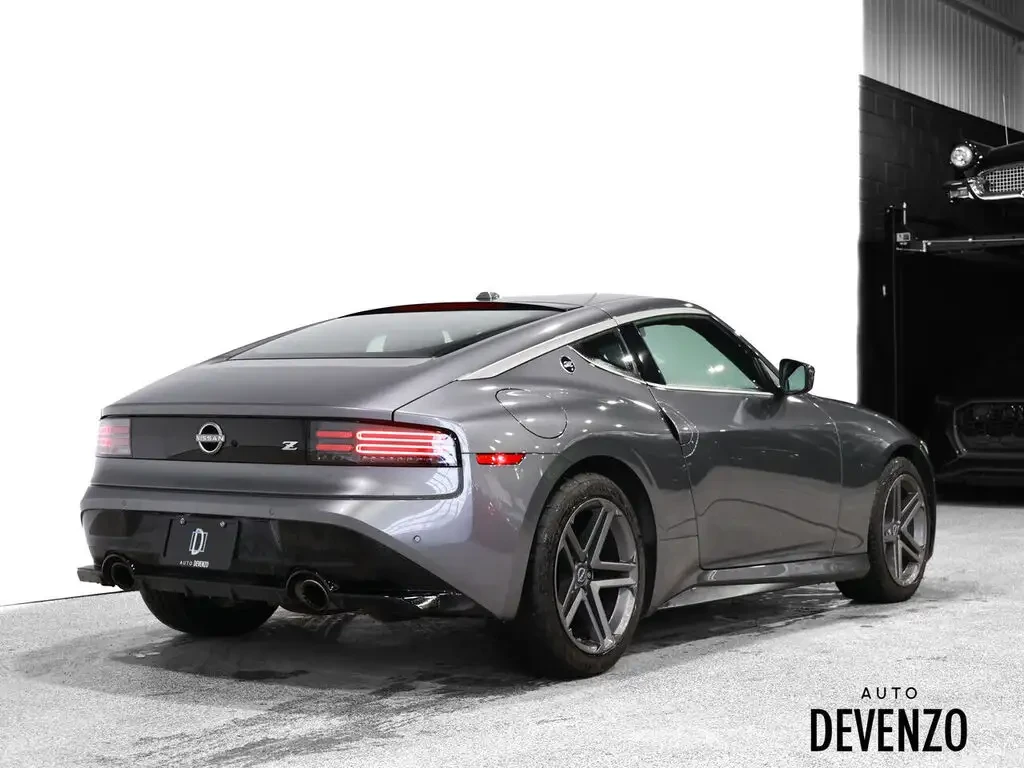 Nissan 370Z Z Sport, снимка 3 - Автомобили и джипове - 53941287