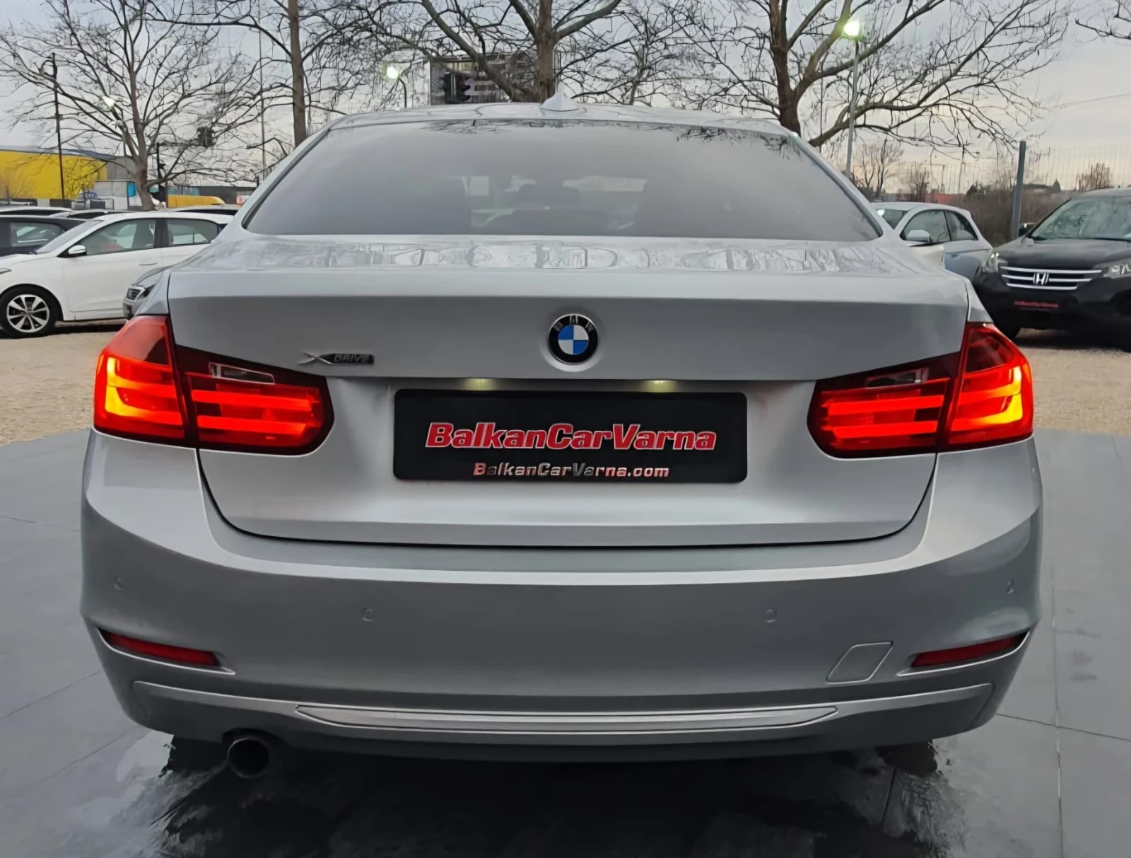 BMW 318  D X-drive Berlina Modern, снимка 5 - Автомобили и джипове - 53953160