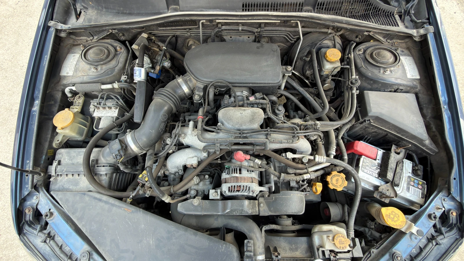 Subaru Outback 2004, снимка 8 - Автомобили и джипове - 54100404