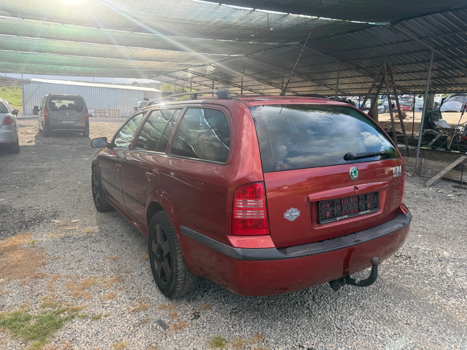 Skoda Octavia 2.0i, снимка 7 - Автомобили и джипове - 54715892