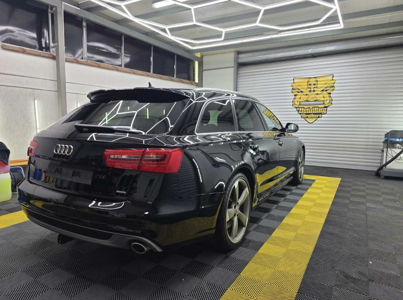 Audi A6, снимка 4 - Автомобили и джипове - 55221109