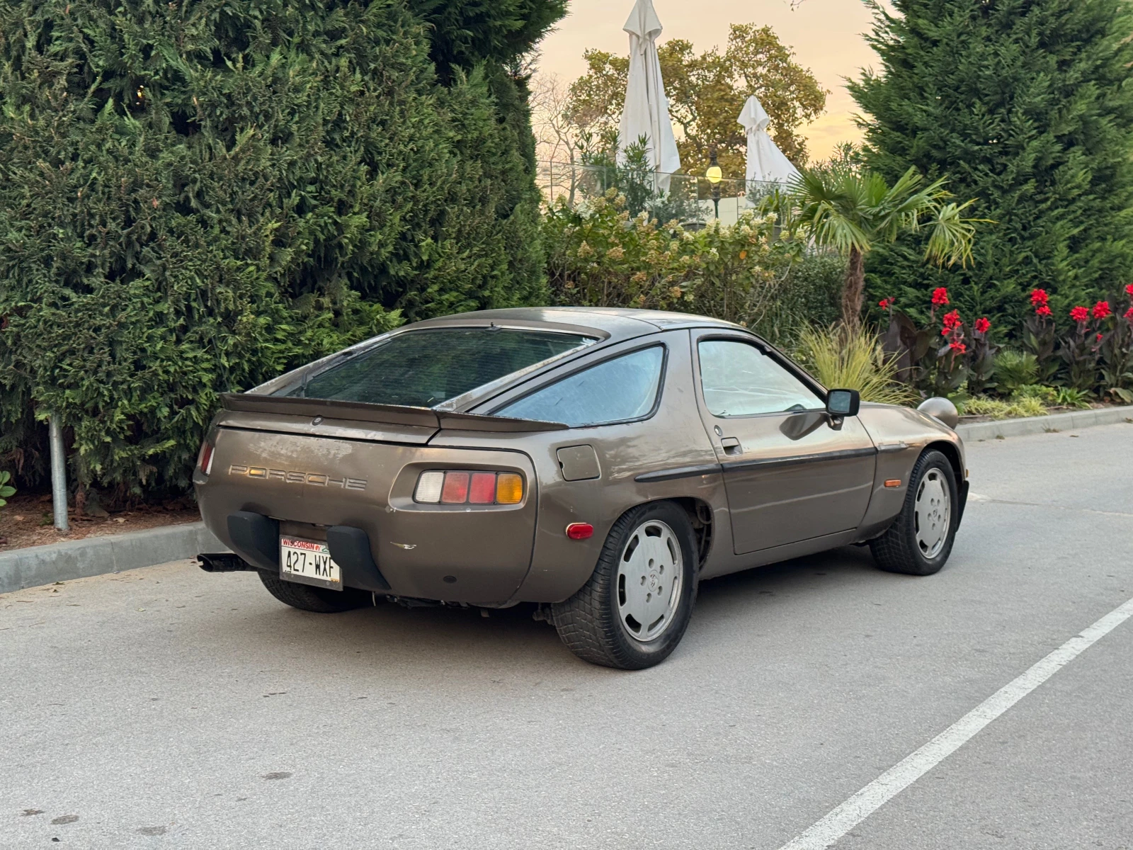 Porsche 928 S, снимка 4 - Автомобили и джипове - 56220917