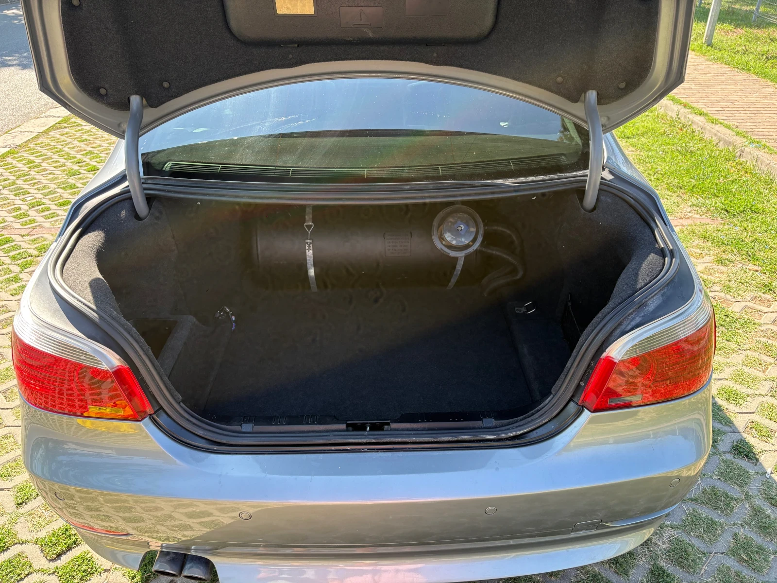 BMW 530, снимка 13 - Автомобили и джипове - 55486131