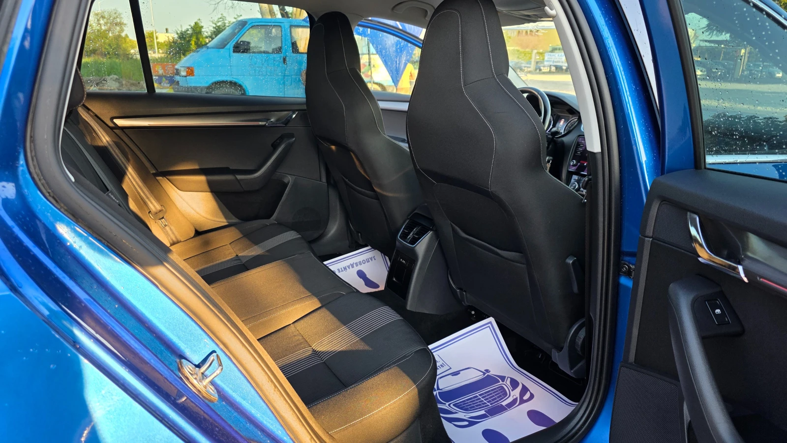 Skoda Octavia DISTRONIC/NAVI/FUL-FUL, снимка 6 - Автомобили и джипове - 55678086
